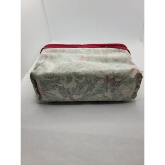 Longaberger 2004 Holiday Helper Basket and Holly Liner And Protector - Picture 12 of 16